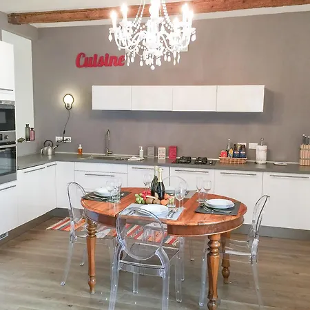 Ca Farnese, Beautiful Big In Trad Area Венеция