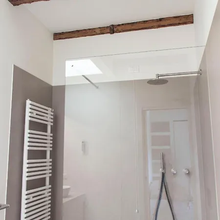 Ca Farnese, Beautiful Big In Trad Area * Венеция